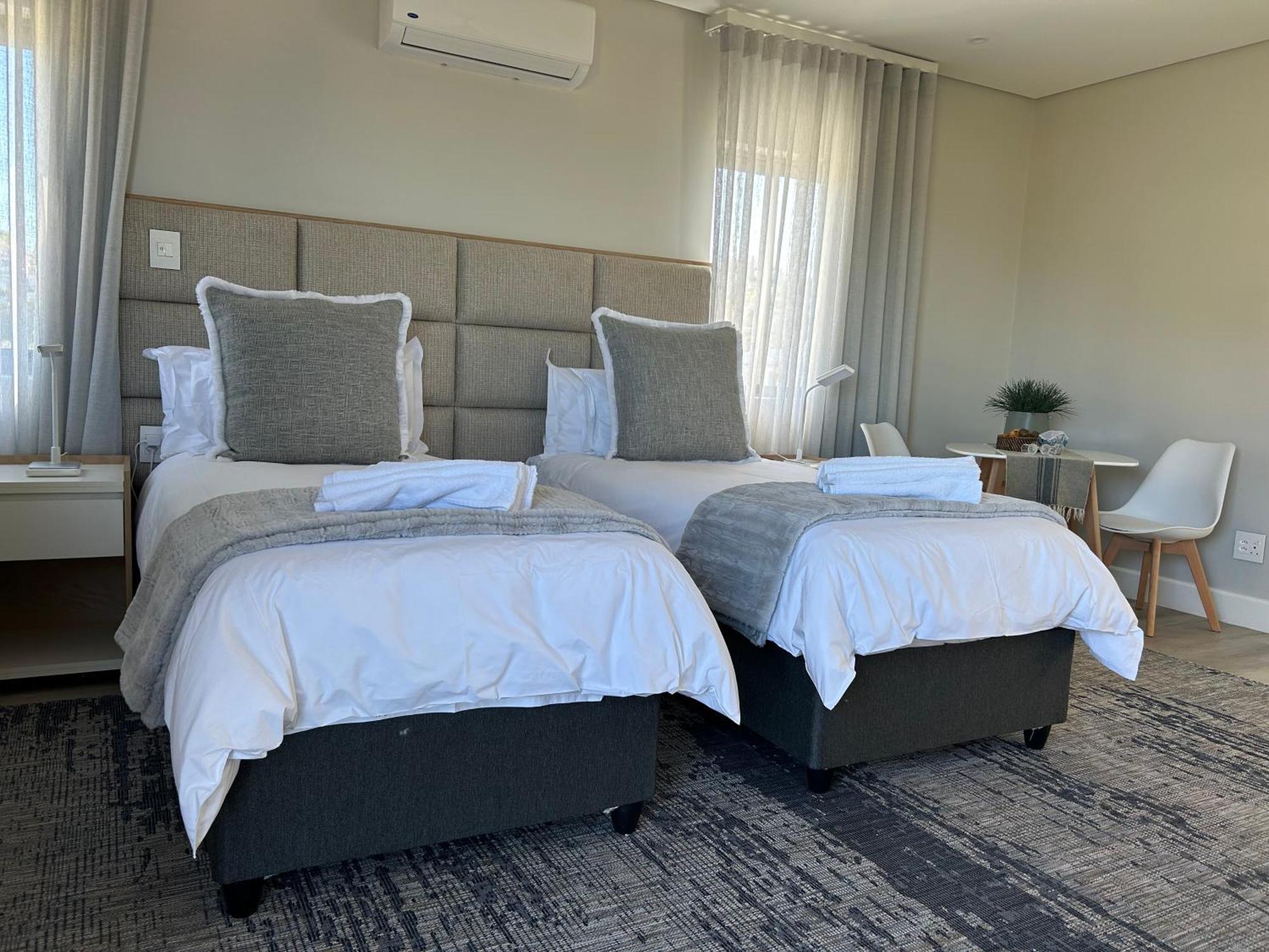 Cliff Haven Hotel Струисбай Екстериор снимка